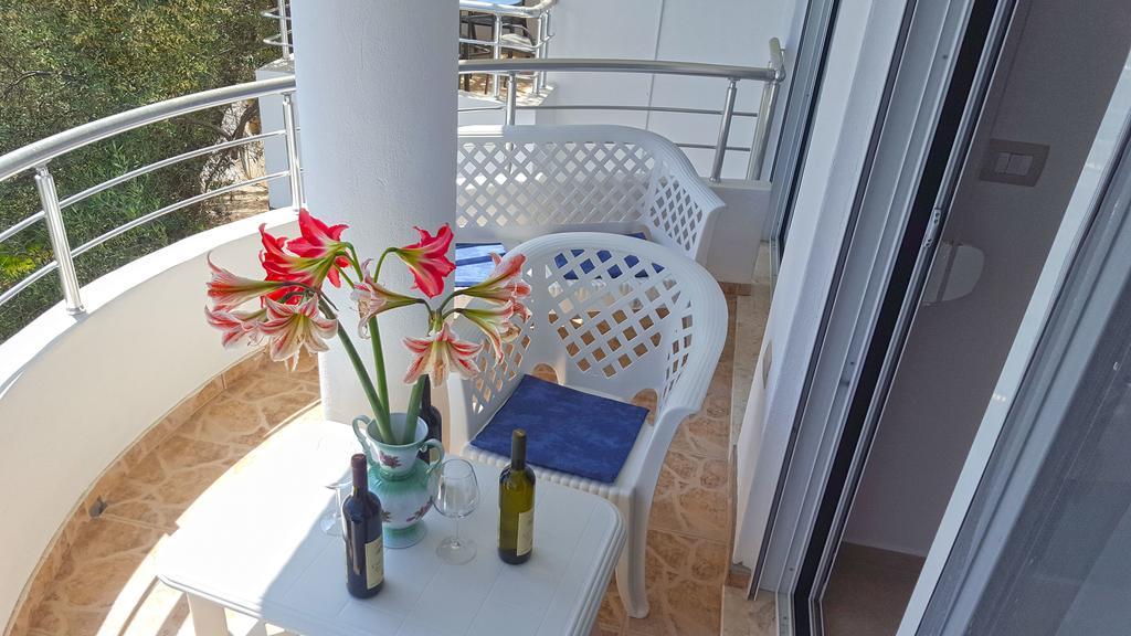 Apartments Sirena Ulcinj Kültér fotó