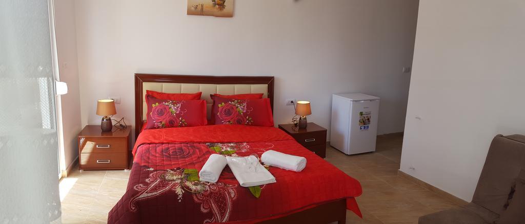Apartments Sirena Ulcinj Kültér fotó