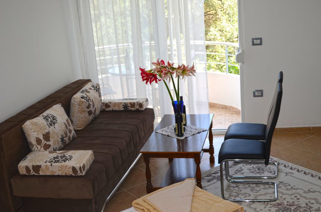 Apartments Sirena Ulcinj Kültér fotó